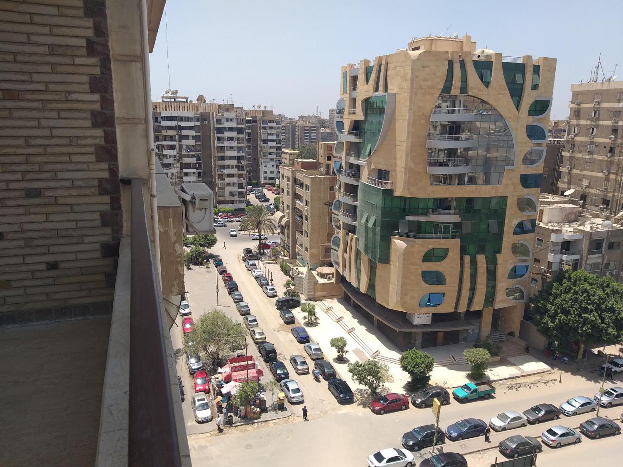 Luxurious Fully Furnished In Cairo